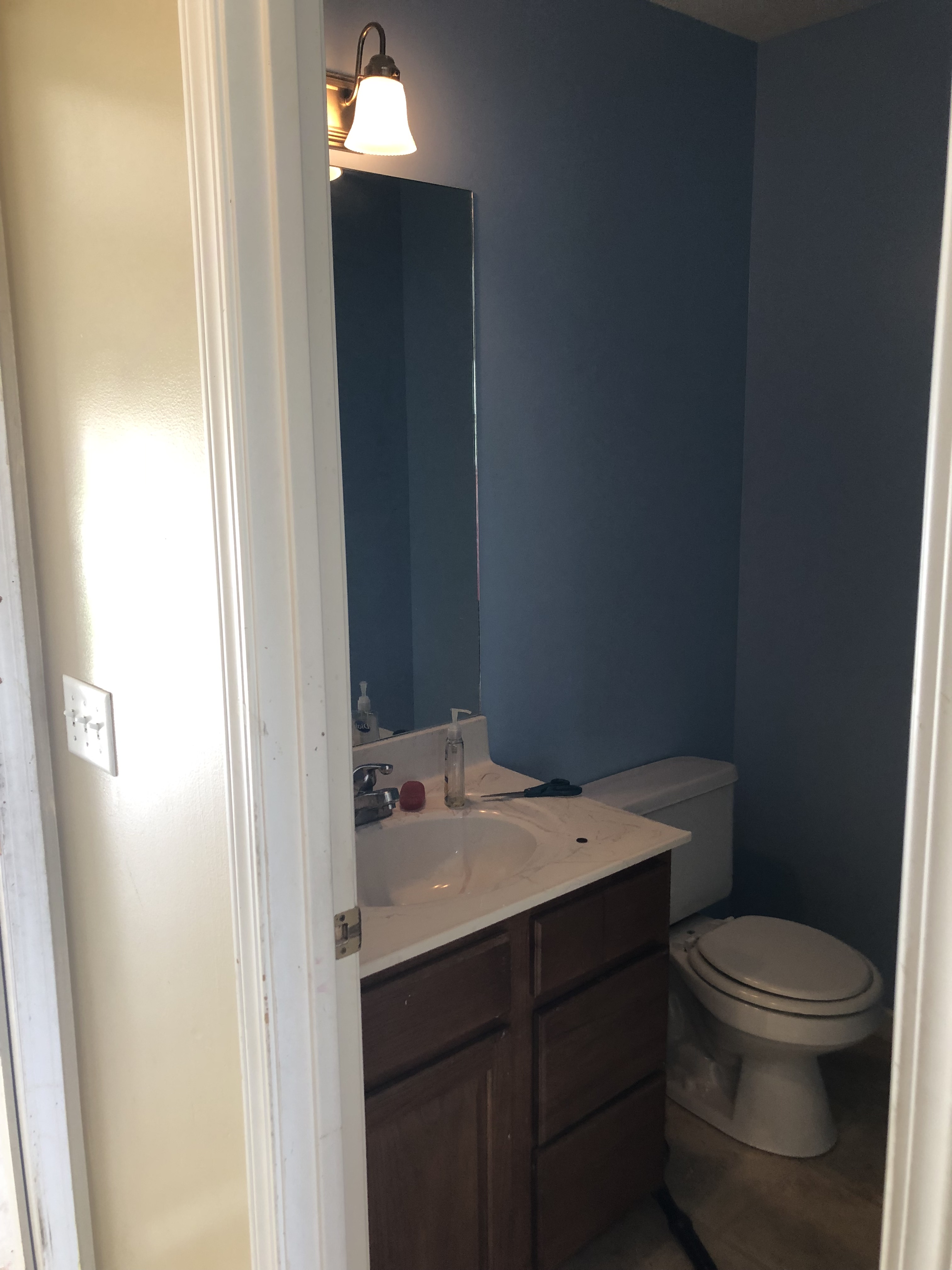 half bath before.jpg