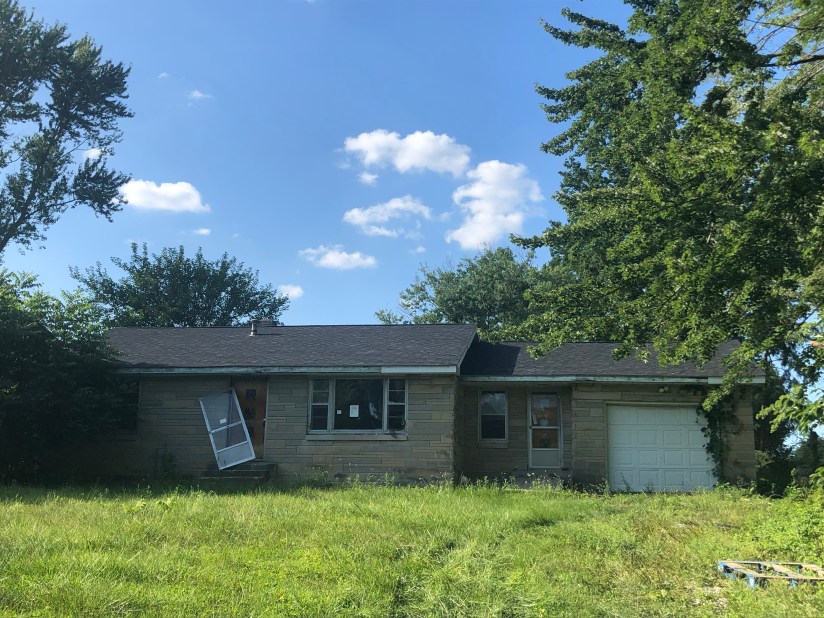 moffett exterior before